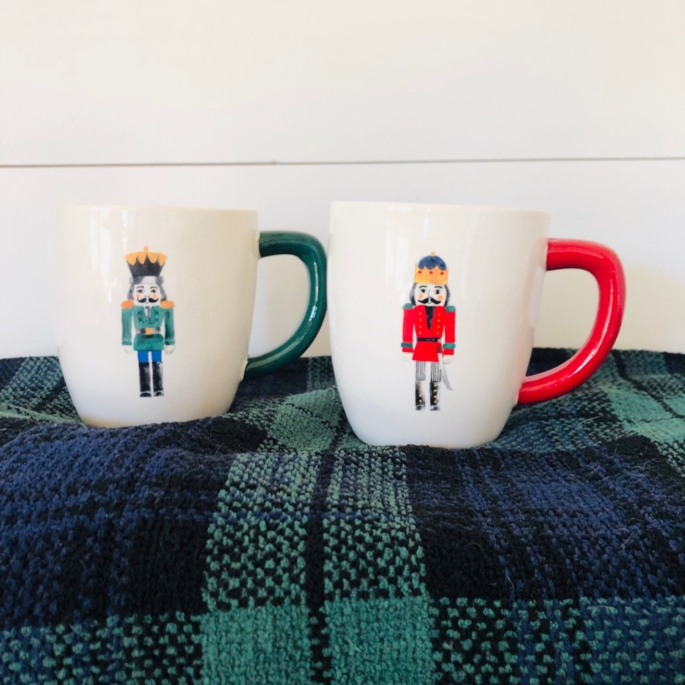 RAE DUNN nutcracker holiday mug set!! 🎄